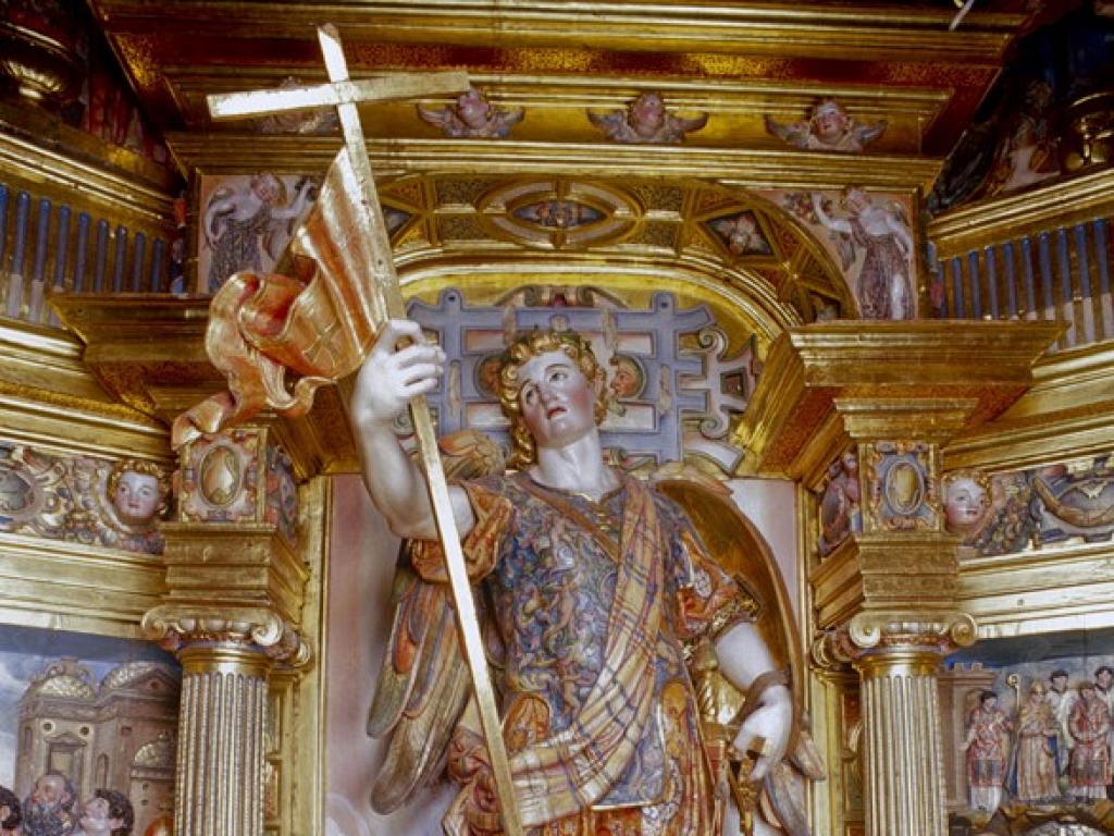 Detalle del retablo tras la restauración